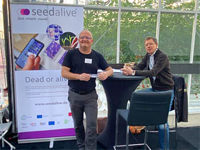 seedalive at the seedmeetstechnology 2021: seedalive was present at the seedmeetstechnology trade fair for the first time. In general, we were able to take with us the great interest of the many international trade visitors in our innovative technology. Our lecture was very well attended! Thank you to everyone who was interested and to the organizers from Vertify!