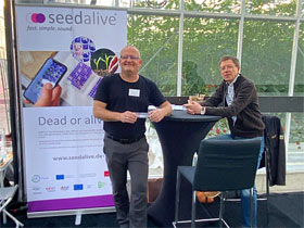 seedalive at the seedmeetstechnology 2021: seedalive was present at the seedmeetstechnology trade fair for the first time. In general, we were able to take with us the great interest of the many international trade visitors in our innovative technology. Our lecture was very well attended! Thank you to everyone who was interested and to the organizers from Vertify!